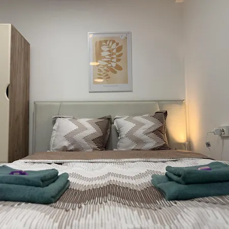 Apartman Botev Minihub Hub 2 Modern At Botev 88 *