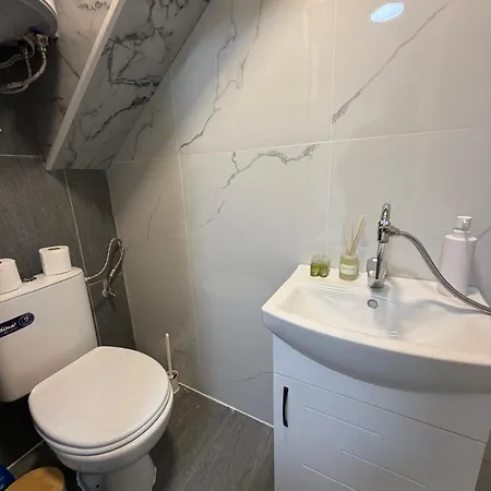 Botev Minihub Hub 2 Modern At Botev 88 * 索菲亞