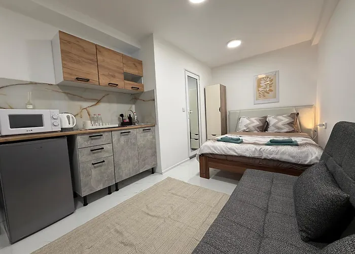 Apartment Botev Minihub Hub 2 Modern At Botev 88