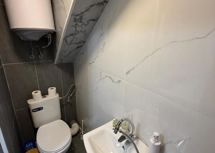 Botev Minihub Hub 2 Modern At Botev 88